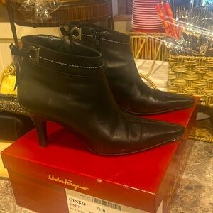 Vintage Salvatore Ferragamo Ginko Black Bootie size 8